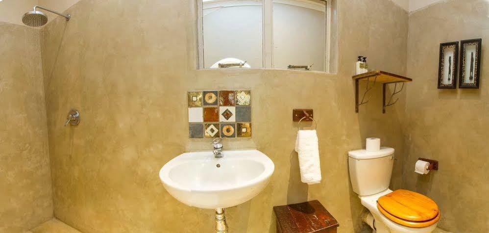Bayete Guest Lodge Виктория Фолс Екстериор снимка