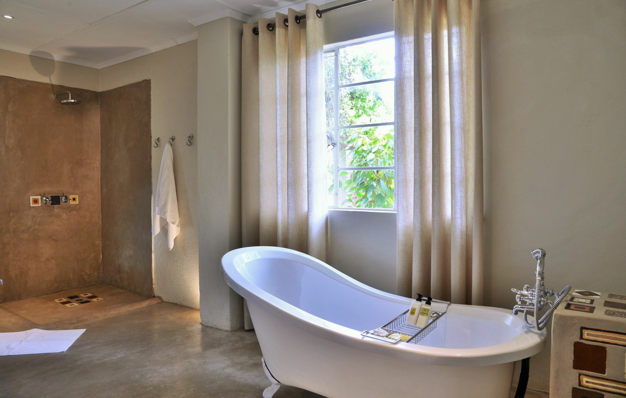 Bayete Guest Lodge Виктория Фолс Екстериор снимка