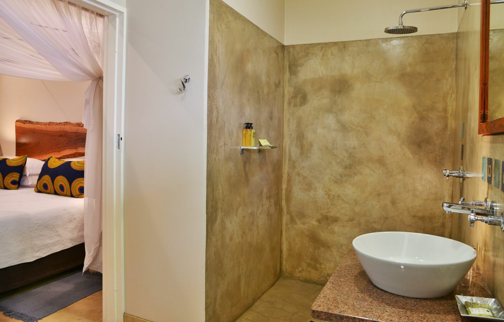 Bayete Guest Lodge Виктория Фолс Екстериор снимка